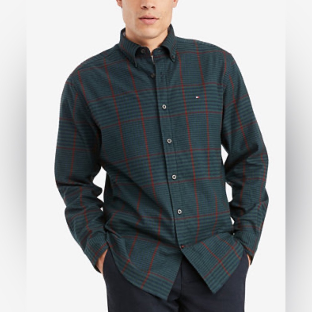 NWT Men’s Small Tommy Hilfiger Button Down Holiday Green + Red